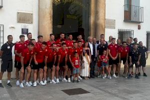 Homenaje al Club Deportivo Utiel por su ascenso a Tercera en el Ayuntamiento