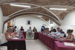 Castalla assigna per primera vegada una retribució a l’oposició pel seu treball a l’Ajuntament