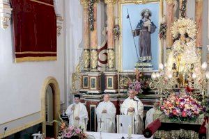 La imagen peregrina de la Virgen de los Desamparados visita Alborache