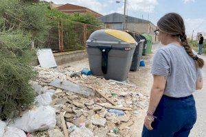 Acord per guanyar insta al Gobierno Municipal a cumplir con la limpieza viaria en Crevillent y su extrarradio
