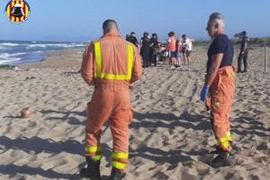 Tres banyistes moren ofegats a la platja de Tavernes de la Valldigna