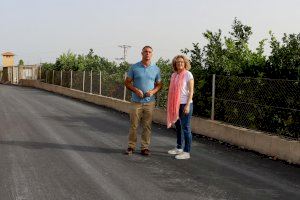 El Ayuntamiento mejora el acceso vecinal en calle Lanzarote de Calicanto