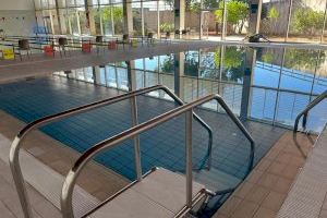 El Ayuntamiento de la Vall d’Uixó estrena mejoras para la nueva temporada de la piscina cubierta