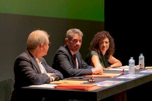 La Vicepresidencia Primera y Conselleria de Cultura presenta su programación trimestral en el Teatre Arniches de Alicante