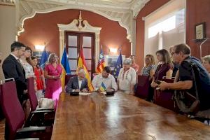 Alboraia i la ciutat ucraïnesa d'Irpín signen l'acord d'amistat previ a l'agermanament