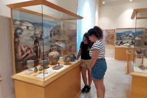 El Museo Arqueológico de Alcoy continúa con la renovación de la sala de prehistoria