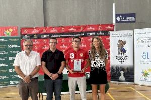 El ucraniano Li Min Peng gana el IV Open Internacional de Ajedrez de La Nucía