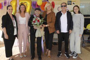 L'alcaldessa felicita a Rafael Conejos Barreda en el seu 100 aniversari