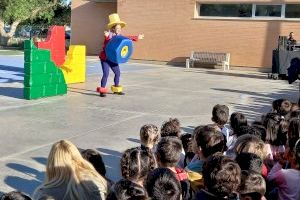 Almassora celebra el Día de las Letras Valencianas en los colegios