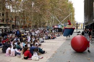 Xàtiva celebra el dia de les Ciutats Educadores amb activitats als espais culturals i una cercavila circense