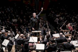 La Orquesta de València y Liebreich inician 2024 con un doble programa de la Quinta Sinfonía de Mahler