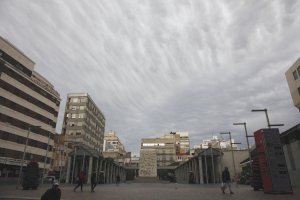 Temps advers per al divendres: pluges, tempesta i descens de les temperatures en la Comunitat Valenciana