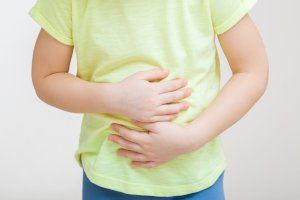 Gastroenteritis infantil: alerta en invierno por rotavirus que duplican su incidencia al coincidir con bronquiolitis y gripe