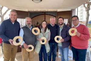 Los concejales celebran las tradiciones de Sant Antoni con los vecinos de la Marjalería