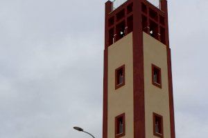 Pilar de la Horadada repara la torre de la Iglesia de Torre de la Horadada con una subvención de la Diputación