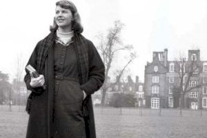 L’Aula de Narratives de la Universitat presenta dos biografías sobre la poeta Sylvia Plath
