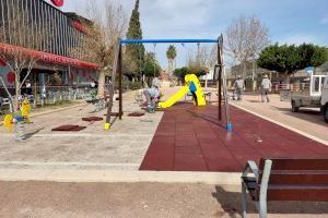 Infraestructuras repara varios parques infantiles en pedanías