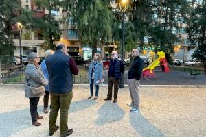 El Ayuntamiento de Valencia cambia el alumbrado público del jardín entre Jacinto Labaila y Escultor Ricard Boix