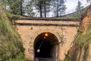 Adjudicadas las obras de acondicionamiento de los túneles de la Via Verda de Alcoy