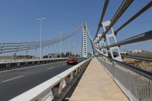 CONTIGO Elche pide al Ayuntamiento eliminar el límite de velocidad de 30 del Pont del Bimil.lenari