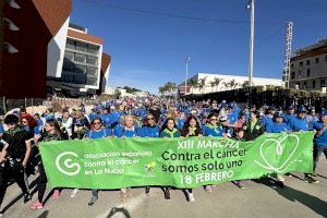 La XIII Marcha Solidaria del Cáncer de La Nucia reunió a más de 4.000 personas