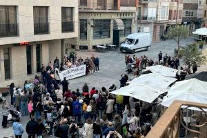 Manifestaciones para pedir el impulso a la construcción de centros educativos en Betxí, Benicarló y Borriol