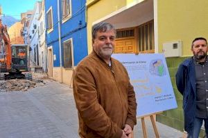 Las obras del Barrio de Antón de Villena renovarán toda la red de aguas para evitar humedades y prevenir futuros daños en viviendas