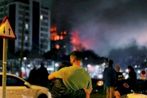 Incendi a València: l'acompanyament psicològic és fonamental des del primer moment