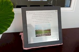 Alicante rememora el Estadio Bardín con una placa en el lugar que ocupaba entre Princesa Mercedes y Alipark