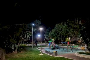 Elda renueva el alumbrado del parque de Las 300 con luminarias de tecnología LED