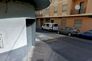 Detinguda la parella de l'home que va matar a un altre a Alzira per una plaça d'aparcament