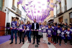 Mislata celebra con éxito la X Carrera de la Mujer por la igualdad