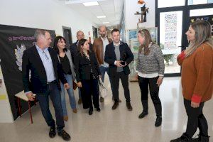 La directora general de Inclusión Educativa visita los tres colegios púbicos de Sant Joan