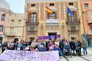 Benicarló reivindica un any més la igualtat de gènere en el Dia de la Dona