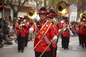 La música de las bandas de todo el planeta llega a las calles de Castellón con el Desfile de Animación de la Magdalena