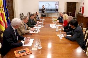 Carlos Mazón se reúne con la junta de gobierno de la Interprofesional Citrícola Española