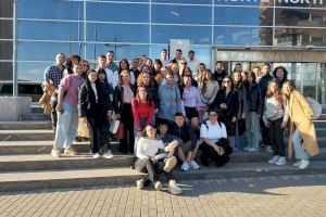 Estudiantado de la UMH participa en Valencia en el Forinvest 2024
