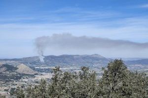 Estabilizado el incendio forestal por una quema en Muro de Alcoi