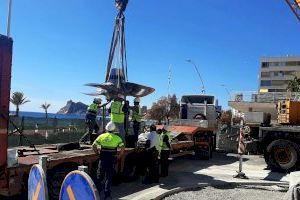 Benidorm y la Armada estrechan lazos con la cesión de la hélice de una corbeta que lucirá en una rotonda de Poniente