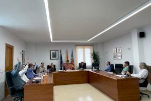 Benitatxell retira a Franco el título de hijo adoptivo del municipio