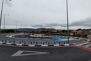 La Generalitat destina 200.000 euros para la adecuación de una nueva zona de estacionamiento en la CV-83 de Elda