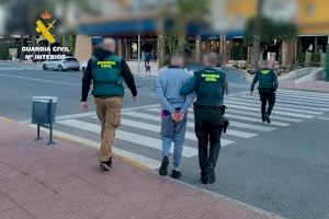 La Guardia Civil detiene al conductor de un vehículo “lanzadera”