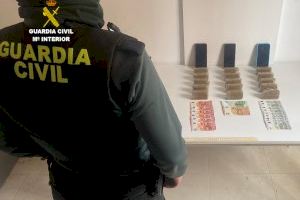 Detenido tras conducir encapuchado y con 1'5 kilos de droga en Peñíscola