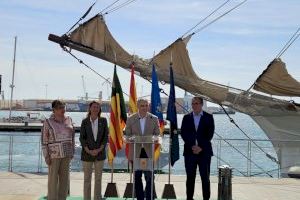 El director general de Turismo visita los navíos participantes en la 7ª edición Escala a Castelló