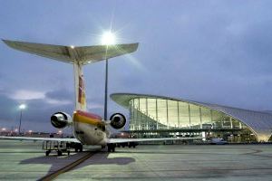 El Gobierno responde a Mazón: Los aeropuertos de Alicante y Valencia se ampliarán “cuando sea necesario”