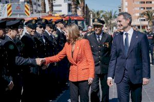 El gobierno municipal celebra el 165 aniversario de la fundación de la Compañía de Bomberos de Castellón
