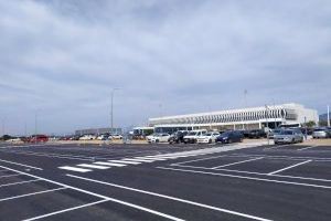 El aeropuerto de Castellón amplía a 500 plazas la capacidad del parking tras completar la primera fase de las obras