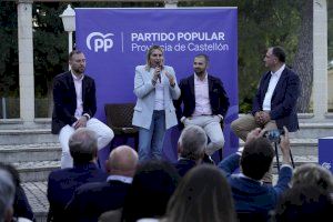 Marta Barrachina exhibix múscul a Navajas amb l'elecció de Nacho Navarro com a president local per a “recuperar l'alcaldia en 2027”