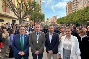 El gobierno municipal acompaña a la Mare de Déu del Lledó en su peregrinaje por las parroquias y los barrios de Castellón