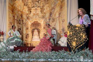 La Asociación de Amigos de la Cultura Andaluza de Torrent corona a sus nuevas reinas y damas de honor